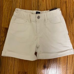 These are some super cute shorts. Please buy them